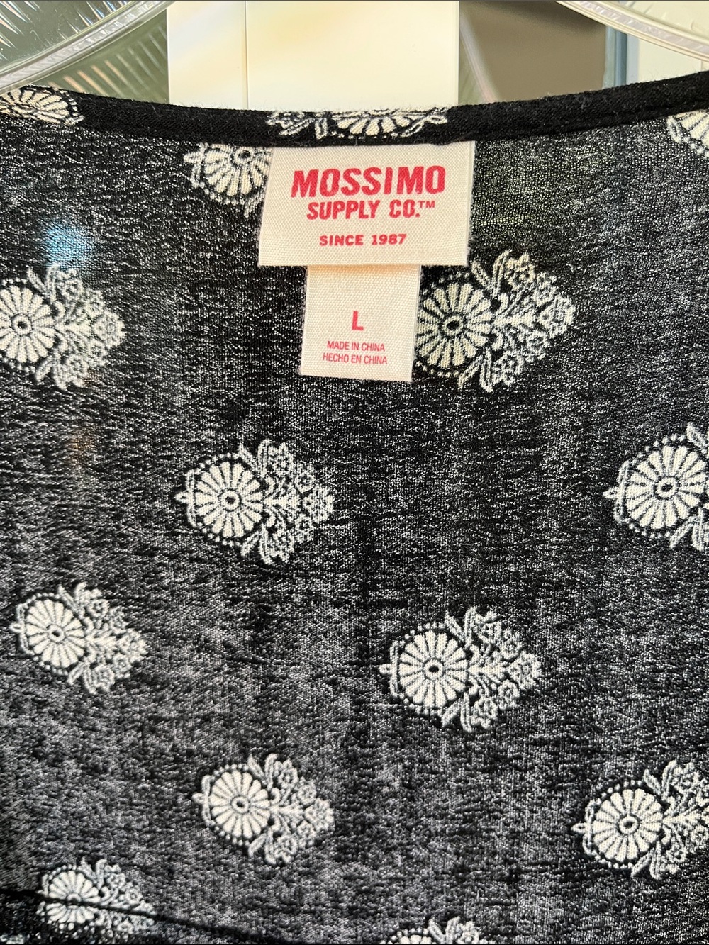 Mossimo Supply Co. Top Large Black White Floral Medallion Wrap Tassels - Picture 2 of 13